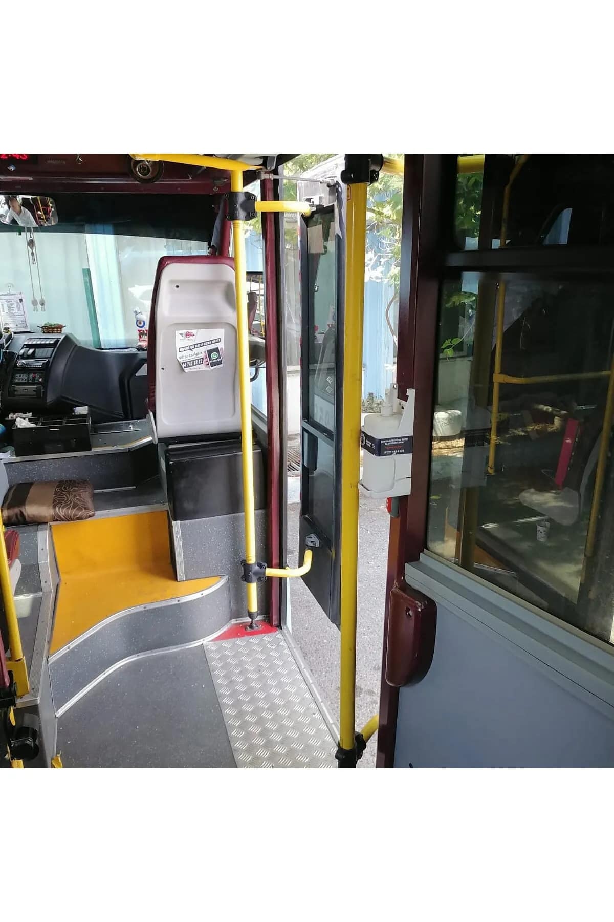 Karsan Jest Otomatik Kapı Direği Güçlendirme Kelepçesi